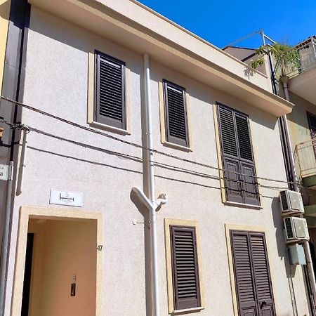B&B Flavilla Santa Flavia Exterior photo