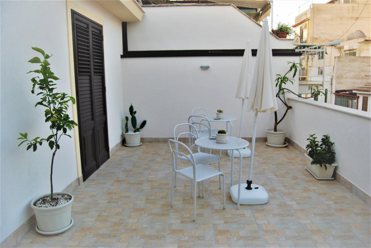 B&B Flavilla Santa Flavia Exterior photo